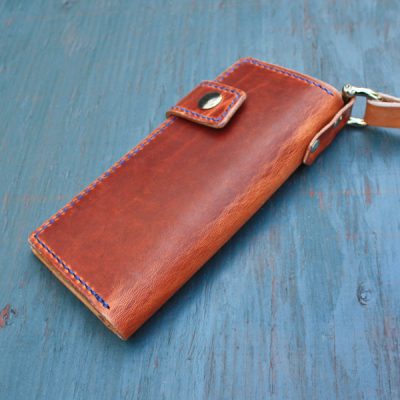 Long Wallet: English Tan w/Leash & Blue Stitching